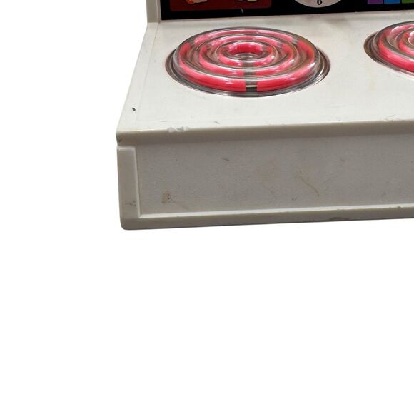 Vintage 1978 Fisher Price Cook Top Stove Magic Burners Bell #919 Pretend Play - Picture 3 of 16